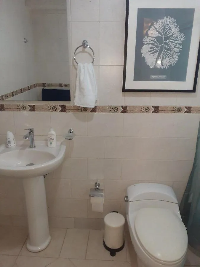Comodo Y Equipado Apt Cerca Del Malecon Santo Domingo Apartament